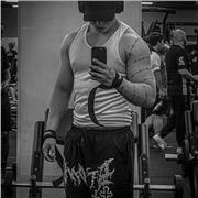 ENTRENADOR PERSONAL CON ESPECIALIDAD EN VOLUMEN Y DEFINICIÓN (federación española de fitness FEF)